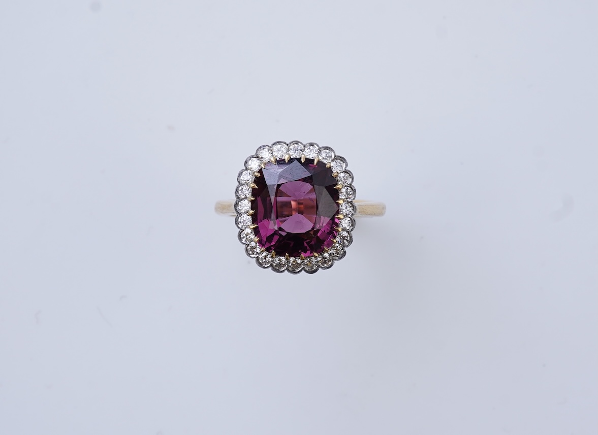An attractive spinel and diamond ring